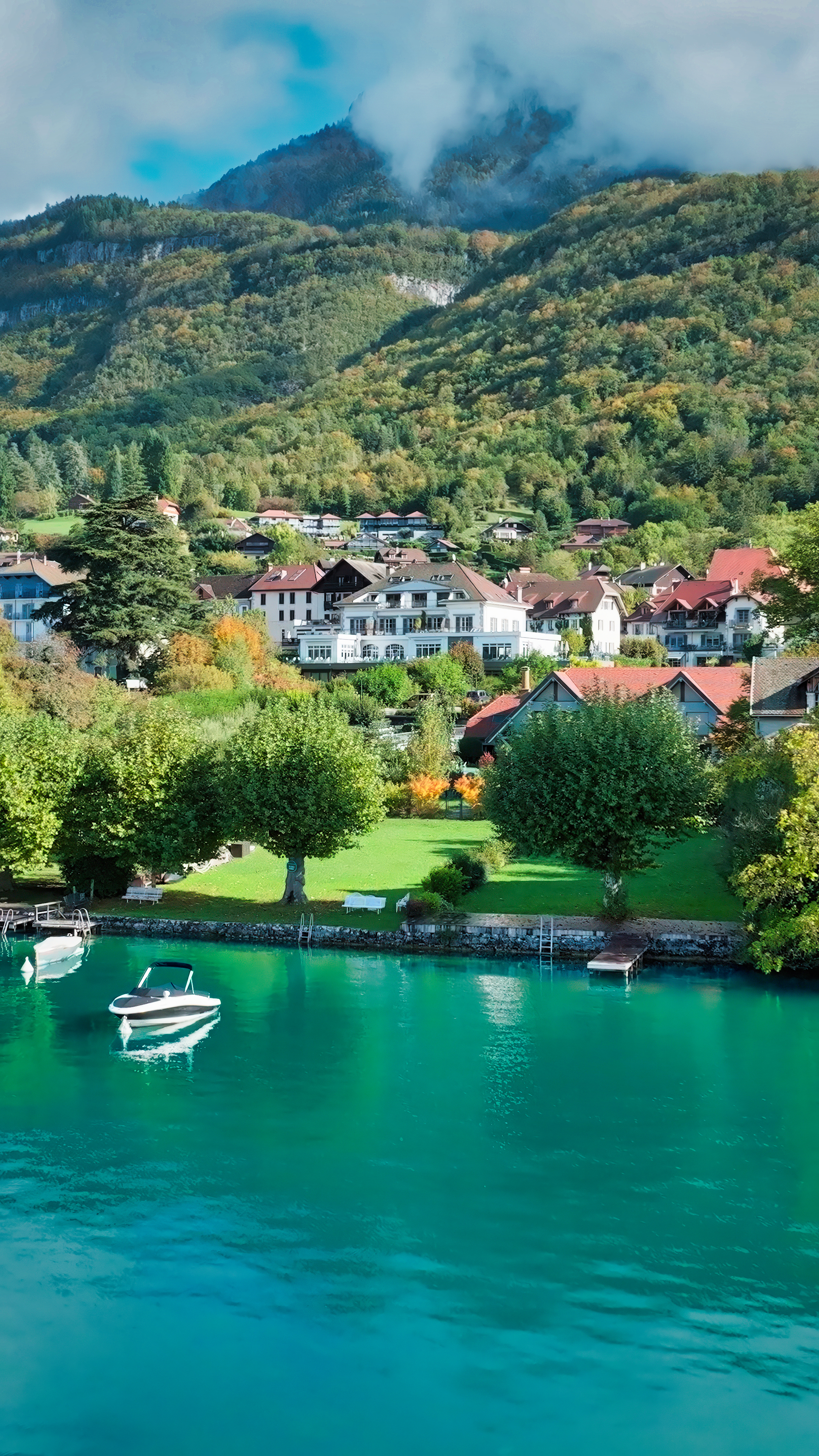 5 excellentes raisons d’organiser son prochain séminaire dans notre hôtel au bord du lac d’Annecy